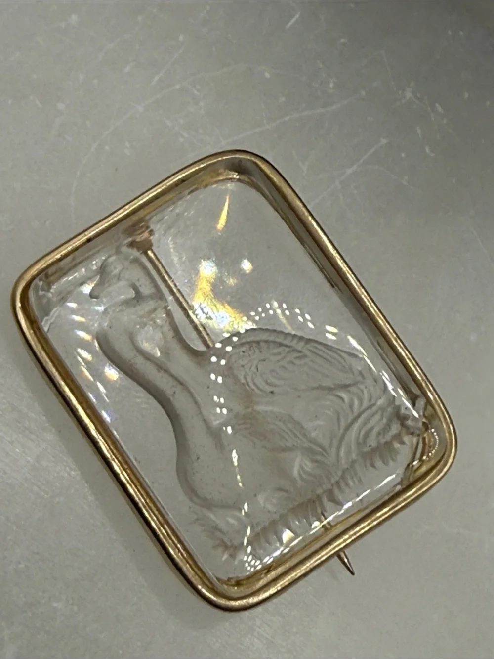 Vintage intaglio glass untested metal unsigned unmarked Glass Swan pin brooch